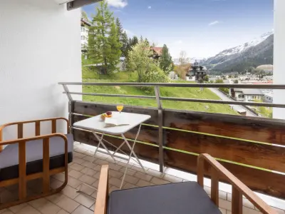 Apartment in Davos, Guardaval (Utoring) - L34686 - Photo 1