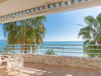 Appartement in Menton,New Beach FR8950.400.1 N°868077