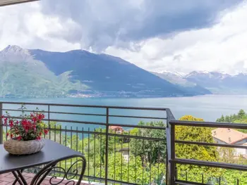 Appartamento a Varenna,Ortensia IT2480.642.3 N°868301