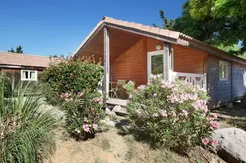 Chalet in Carnoux en Provence,Shangri-La 2 FR-13470-04 N°690260