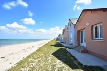 Huisje in Ravenoville Plage,Beach House Pieds dans l eau 4 pers FR-50480-14 N°735226