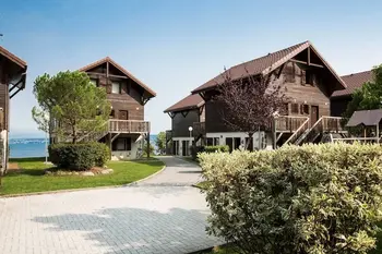 Haute Savoie, Chalet à Bernex, Residence Les Chalets d'Evian 3 FR-74500-07 N°96213