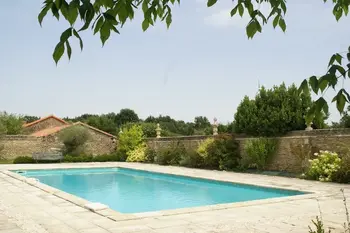 Vienne, Haus in Lencloître, Manoir avec piscine privée FR-86140-01 N°518322