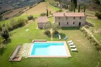 Villa a Radicofani,Podere Uliveto IT-53040-86 N°533766