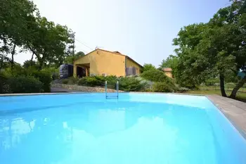 Ardèche, Casa a Largentière, Appartement 6 personnes  Les Salamandres FR-07110-40 N°782530