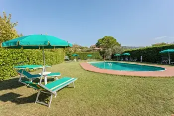 Appartamento a Tuoro sul Trasimeno,Casa Tommaso - bilo 1 P - 4 pax IT-06069-43 N°875310