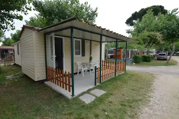 Mobil Home en Lido di Dante,Camping Classe Village - Adriano IT-48124-01 N°358492