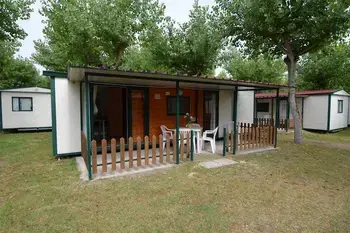 Mobil Home en Lido di Dante,Camping Classe Village - Mare Nostrum IT-48124-02 N°358450