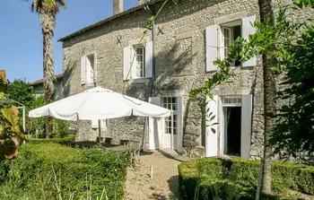 Casa en Juignac,Logis de Chenevière FJC021 N°544946