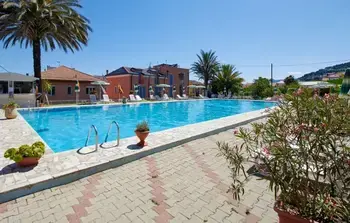 Apartment in Pietra Ligure  SV ,Casa Borgo 4 ILL352 N°553888