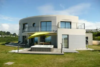 Maison à Telgruc sur Mer,Premium-Ferienvilla mit Jacuzzi 180° Panorama-Meerblick Telgruc-sur-Mer BRE06254-F N°821929