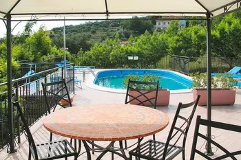 Appartamento a Imperia,Agritourism Le Mimose Imperia Typ B4 ILI011003-CYA N°878095