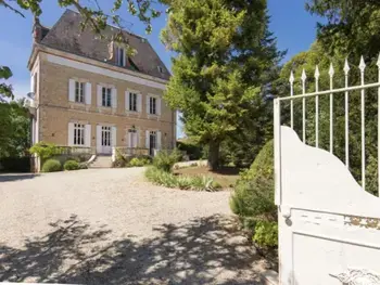 Casa en Brouchaud,Le Petit Chateau FR.24210.02 N°826860