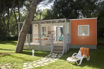 Frosinone, Chalet in Baia Domizia (CE), Baia Domizia Villaggio Camping I2 IT-81030-04 N°647695