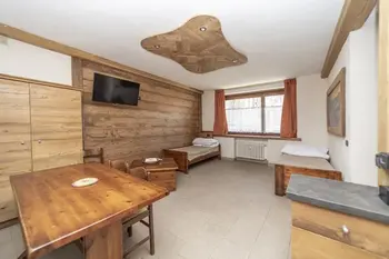 Province of Turin, Chalet in Sauze D'Oulx, Miramonti 4 Trilocale 6 pax IT-00042-712 N°827428