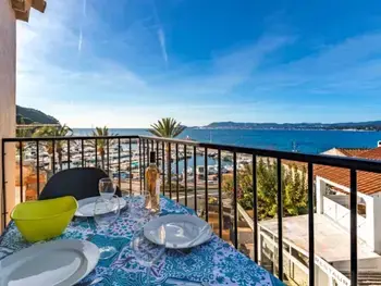 House in Saint Cyr sur Mer La Madrague,La Corniche FR8341.164.2 N°829393