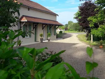 Gite in Braye Sous Faye,Gîte familial entre châteaux de la Loire et Futuroscope avec jardin et salle de jeux FR-1-381-214 N°830054