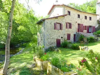 Casa rural en Ferrières sur Sichon,Ancien moulin rénové, idéal pour familles : nature, jeux, pêche, proche de Vichy, tout confort inclus FR-1-489-212 N°830092