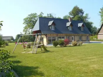 Cottage in Greuville,Gîte spacieux près des plages de Quiberville, idéal familles, jardin clos, animaux acceptés FR-1-441-556 N°830103