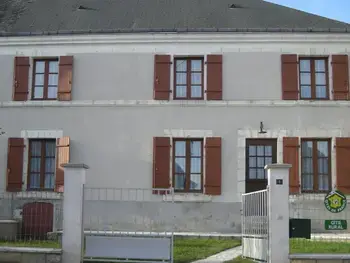 Gite in Gehée,Maison rustique avec salle de jeux, jardin, 5 chambres près du Zoo de Beauval FR-1-591-34 N°830152