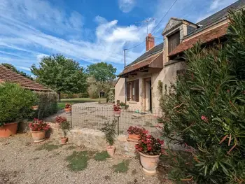 Gîte in Nohant Vic,Gîte familial près de Nohant avec jardin, cheminée, garage et WIFI gratuit FR-1-591-94 N°830182