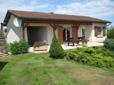 Gite à Fontenoy le Château,Gîte de plain-pied avec terrasse, proche port et station thermale, idéal pour familles FR-1-589-24 N°830308