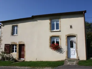 Gite in Saint Ouen lès Parey,Maison de charme près de Neufchâteau avec jardin, terrasse et jeux extérieurs FR-1-589-163 N°830374