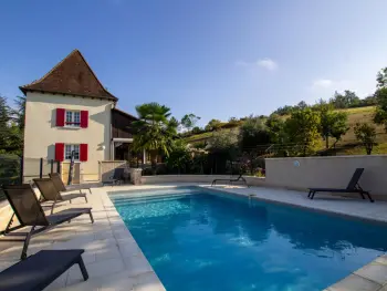 Gîte in Villamblard,Maison spacieuse avec piscine, salle de sport, et équipements complets à Villamblard FR-1-616-2 N°839361