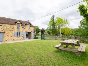 Gite à Bouillac,Maison confortable avec terrasse, près de Belvès - jardin clos, BBQ, animaux acceptés FR-1-616-20 N°839367