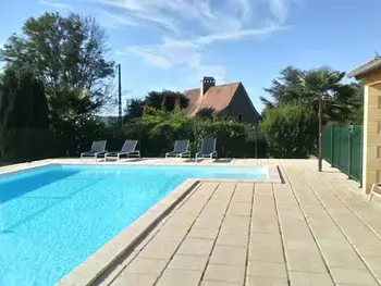 Gite à Daglan,Maison périgourdine avec piscine, cheminée, Wifi, parking, animaux admis FR-1-616-75 N°838535