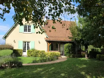 Gite in Lamonzie Saint Martin,Maison périgourdine avec piscine chauffée, barbecue, vélos et proche de Bergerac FR-1-616-121 N°839394