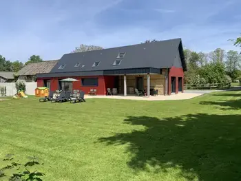 Cottage in Bordeaux Saint Clair,Gîte près d'Étretat, 5 chambres, jardin clos, équipements PMR, idéal famille/amigos, jusqu'à 14 pers. FR-1-441-714 N°830718