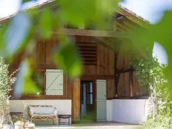 Cottage in Bélis,Gîte au cœur des Landes avec terrasse, jardin et équipements modernes, idéal pour séjour au calme FR-1-360-691 N°830731