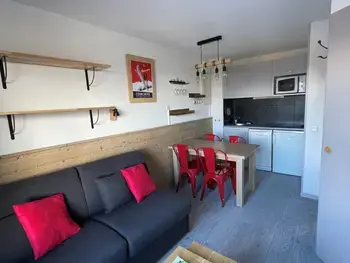 Apartment in La Tania,Charmant 2 pièces, proche commodités, animaux admis, WiFi, balcon FR-1-513-30 N°966530