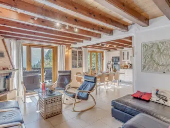 Chalet in Champagny en Vanoise,Chalet spacieux 7 pièces, 12 pers, services hôteliers, WIFI, garage privé FR-1-511-39 N°830940