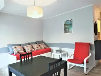 Appartamento a Aix les Bains,Studio moderne à Aix-les-Bains, proche centre-ville et Thermes, avec balcon et fibre optique ! FR-1-555-37 N°881828