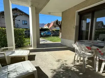 Appartement in Aix les Bains,Charmant T2 en RDC avec Jardin, Quartier Calme à Aix-les-Bains FR-1-555-41 N°949641