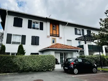 Apartment in Cambo les Bains,Appartement T2 à Cambo-les-Bains, terrasse, parking, internet FR-1-495-87 N°883739