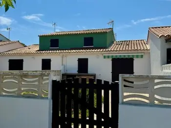 Casa a Le Barcarès,Maison au Calme avec Terrasse et Parking Privé, à 900m de la Plage - Le Barcarès FR-1-529-65 N°860806