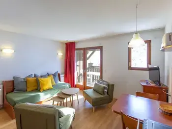 Apartment in La Mongie,Studio cosy avec piscine couverte, fitness, près des pistes - 2 adultes et 1 enfant (-10 ans) FR-1-404-261 N°884010