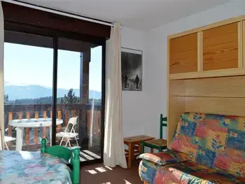 Appartement à Bolquère Pyrénées 2000,Joli studio cabine 4 pers, balcon, PKG, Bolquère-Pyrénées 2000 FR-1-592-14 N°884119