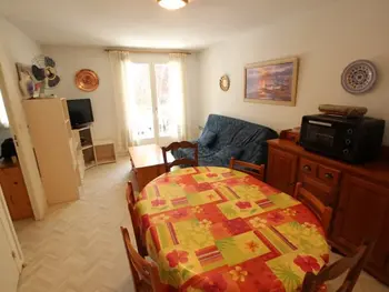 Appartement in Bagnères de Luchon,Appartement T3 Sud avec Balcon et Parking à Bagnères-de-Luchon - 4 pers. FR-1-313-178 N°884316