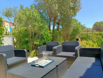 Maison à Fleury Saint Pierre la Mer,Maison climatisée avec terrasse et piscine, proche plage, commerces – 6 pers, WiFi, 2 étoiles FR-1-619-3 N°845396