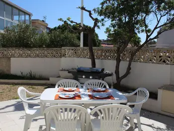 Casa en Port la Nouvelle,Maison familiale rénovée, à 100m de la plage, terrasse, garage, wifi, au centre de Port-la-Nouvelle FR-1-229C-51 N°831918