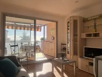 Wohnung in Golfe Juan,Studio agréable avec loggia, garage et plage à proximité - 2 couchages, Golfe-Juan FR-1-252-62 N°886553