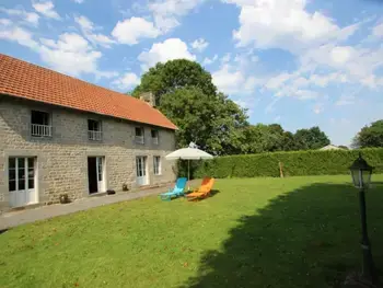 Cottage in Beslon,Maison champêtre avec jardin, barbecue et Internet à Beslon FR-1-362-201 N°832364