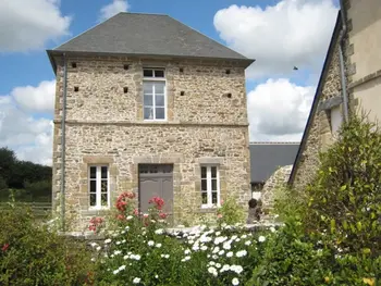 Casa rural en La Vendelée,Maison de charme 17ème, 2 chbres, équipements sport et jeux, petit animaux OK FR-1-362-203 N°832365