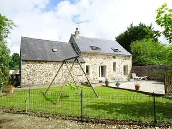 Gîte in Tamerville,Gîte douillet à Tamerville : 5 pers, 3 ch, WiFi, cheminée, jardin clos, entre Hague et Val de Saire FR-1-362-284 N°832417