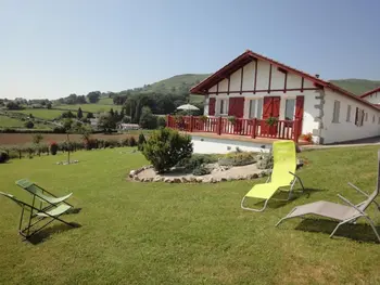 Casa rural en Hélette,Gîte de plain-pied avec grand jardin, WiFi, animaux acceptés FR-1-384-598 N°832682