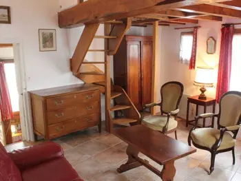 Casa rural en Loches,Location unique en ville, 3 niveaux avec cave voûtée et troglodytique, charme et authenticité en Touraine FR-1-381-162 N°832736